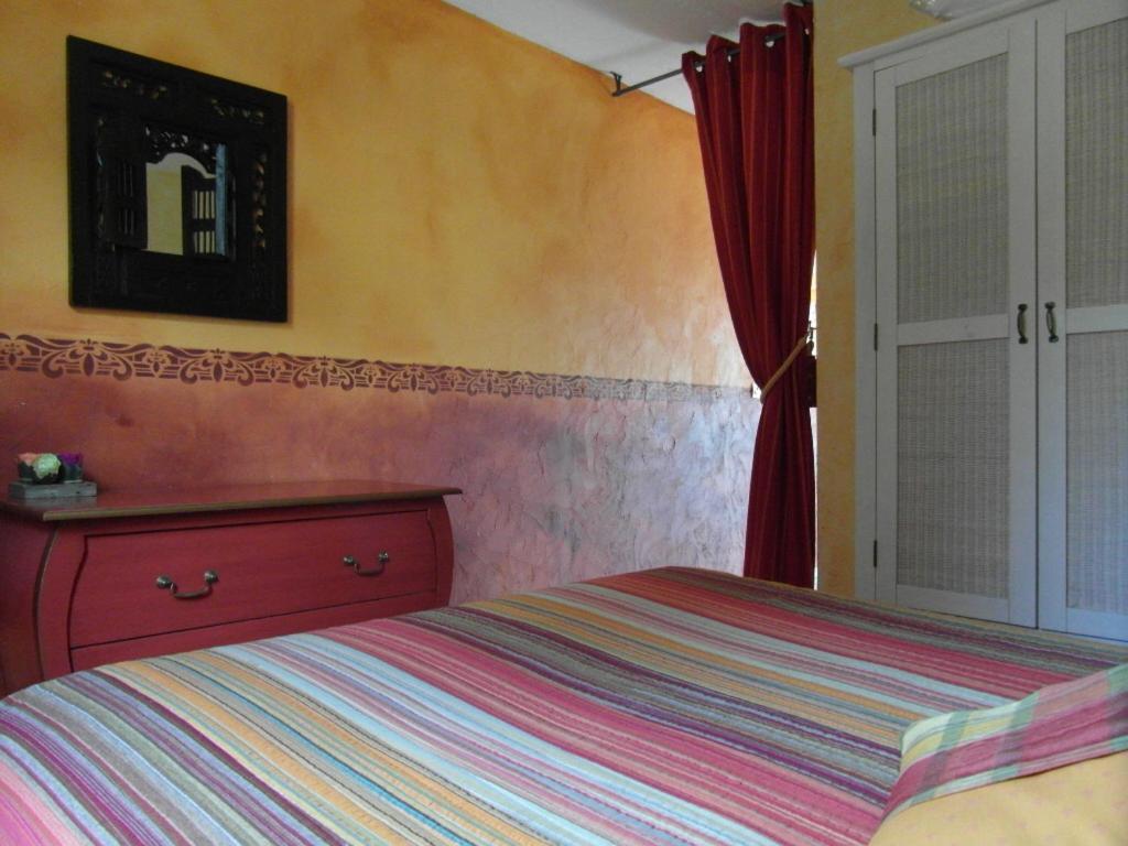 Chambres D'Hotes Domaine De Compostelle Casteide-Candau Zimmer foto